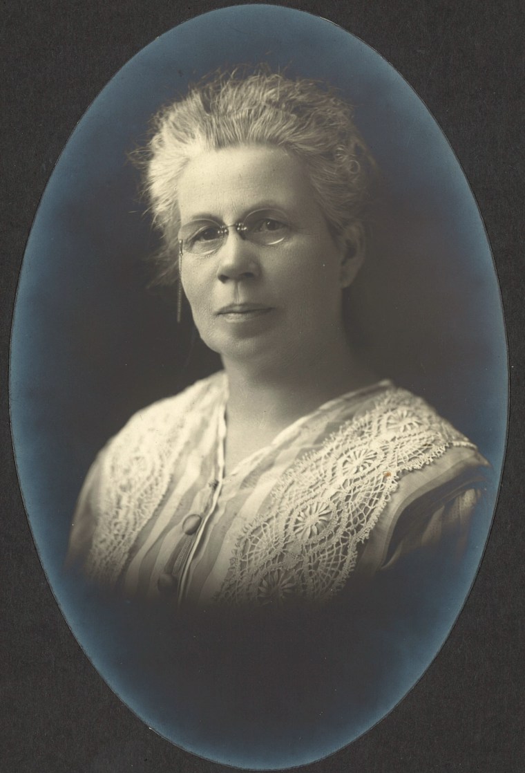 Grandma Mattie Sands (1860-1932) c. 1920